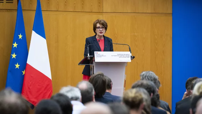 Annie Genevard, ministre de l'Agriculture et de la Souveraineté alimentaire, à la conférence des parties sur l'avenir de la politique agricole commune post 2027, à Bercy le 15 avril 2025.